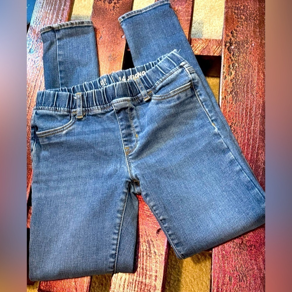 GAP Kids Blue Denim Jeggings with elastic waist, size 14